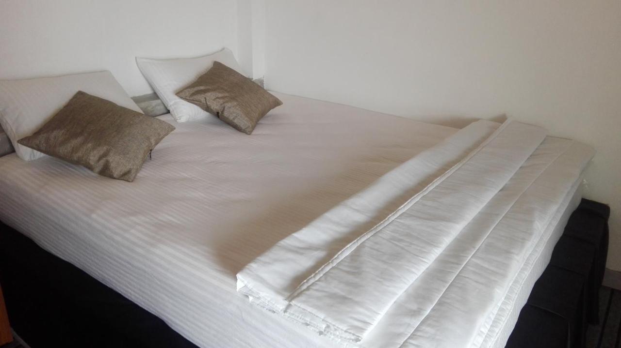 Mango Roots Apartment Gampaha Ngoại thất bức ảnh